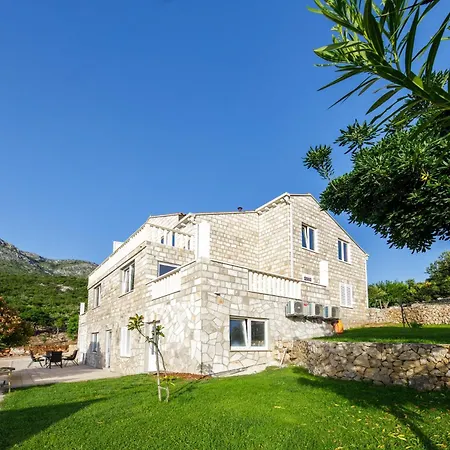 Mi&ni Apartman Cavtat